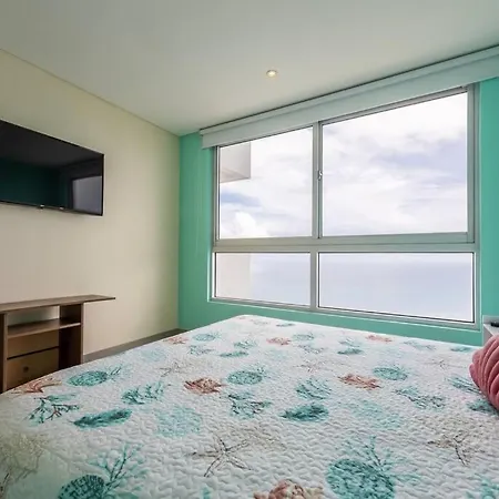 29th Floor Beachfront In Bocagrande! Apartamento